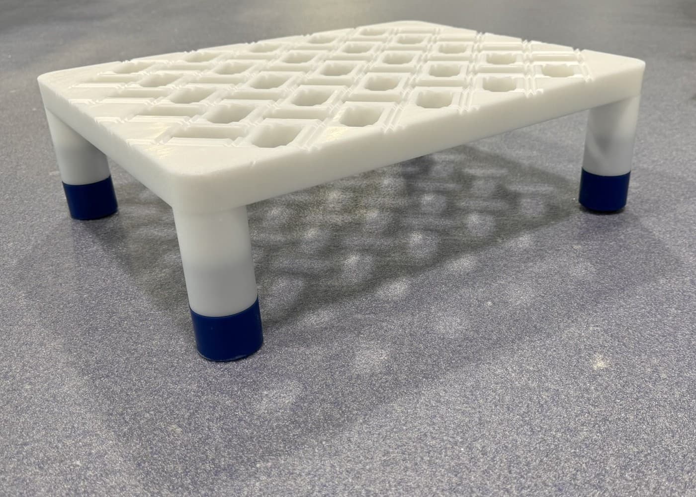 Mobil arbeidsplattform i POM-utførelse, floor-safe